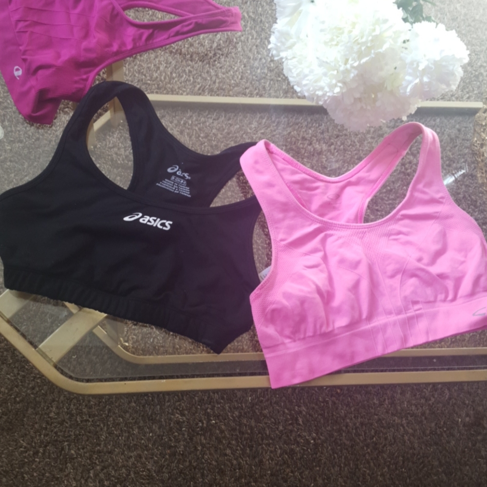 3 Sport bras $15 champions